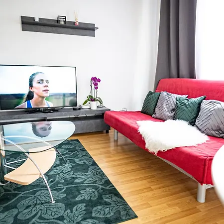 アパート Flat At Border Suisse サン・ルイ