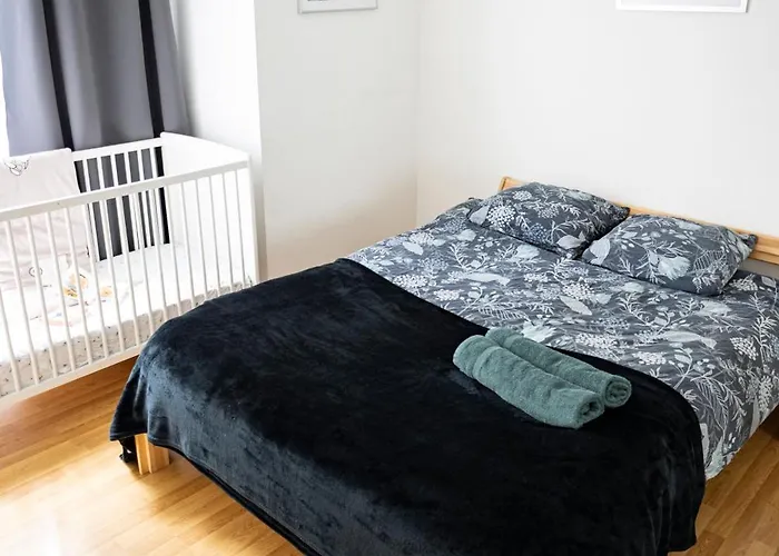 Flat At Border Suisse Apartamento